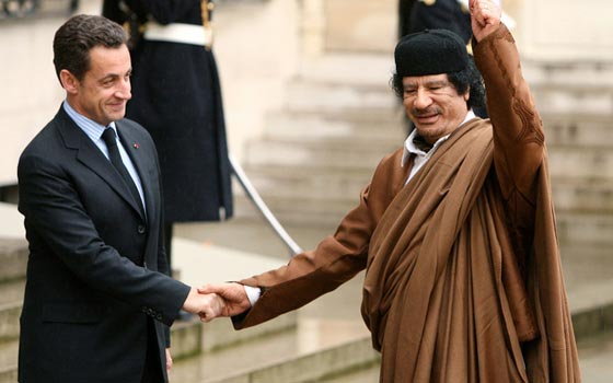 تسجيل صوتي للقذافي وإبنه يكشفان رشوة رئيس فرنسا صورة رقم 4