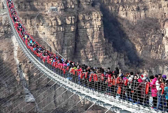 بالصور.. شاهدوا أطول جسر في العالم  صورة رقم 1