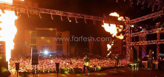 بالصور: ما حقيقة الاشتباكات بين الصحفيين والأمن في حفل تامر حسني؟ صورة رقم 6