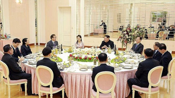 الكشف عن قائمة عشاء زعيمي الكوريتين صورة رقم 3