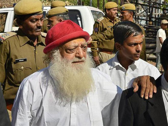 السجن مدى الحياة لزعيم روحي هندي مدان بالاغتصاب وجرائم اخرى صورة رقم 2
