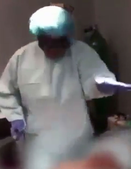 فيديو صادم: طبيبة ترقص أثناء إجراء عملية جراحية صورة رقم 3