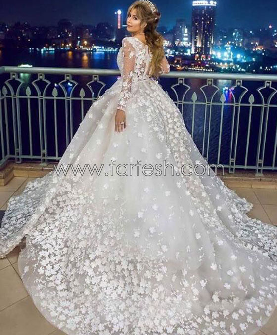 صور فنانات عربيات اخترن فستان السندريلا ليكون فستان زفافهن صورة رقم 4