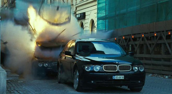 فيديو أفلام اكشن دمّرت أكبر عدد من السيارات: 532 سيارة تحطمت في فيلم واحد! صورة رقم 6