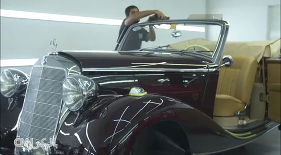  بالفيديو.. منتجع للسيارات الفاخرة والكلاسيكية في دبي صورة رقم 2