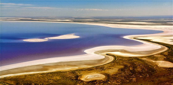 صور رائعة لبحيرة أسترالية بألوان قوس قزح صورة رقم 9