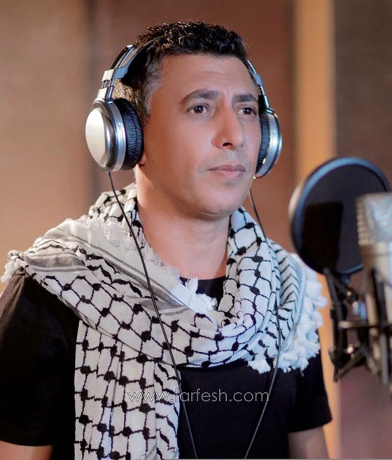 بالفيديو: عمر عبداللات يفاجئ فلسطين ويهديها 21 أغنية تمجد المدن الفلسطينية صورة رقم 3