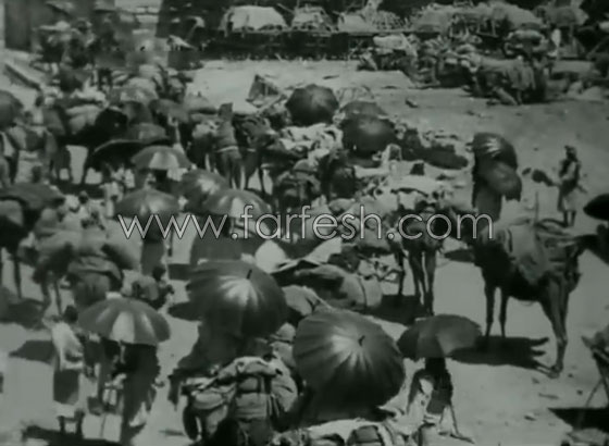  إحدى قوافل الحج في فيديو نادر قبل 90 عامًا صورة رقم 7