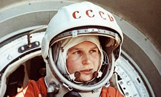 تعرفوا على فالنتينا تيريشكوفا أول امرأة في التاريخ صعدت إلى الفضاء! صورة رقم 1