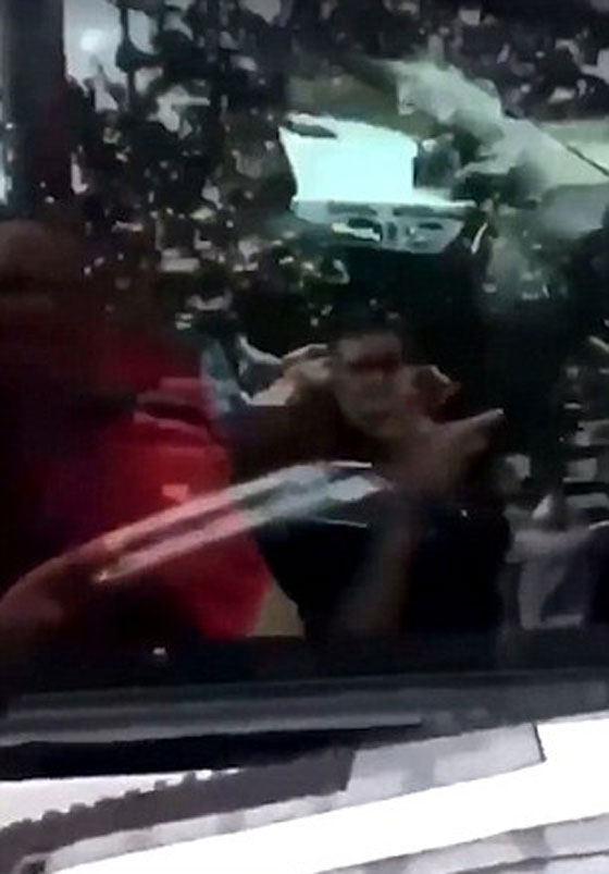 ليفربول يبلّغ الشرطة: محمد صلاح يستخدم هاتفه أثناء القيادة! صورة رقم 3