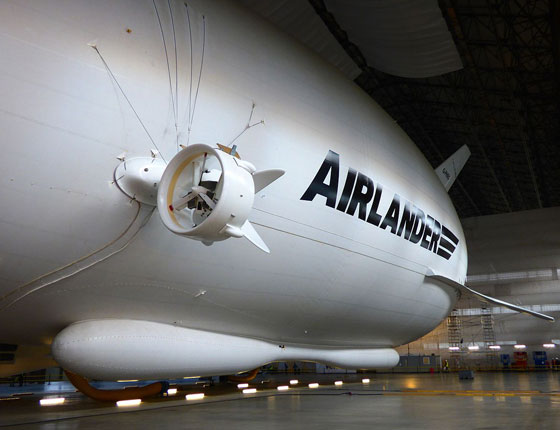 طائرة (إيرلاندر 10): أطول طائرة في العالم لا تهبط لمدة أسبوعين! صورة رقم 6