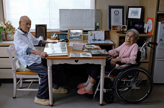 زوجان يابانيان يدخلان موسوعة غينيس لأكبر زوجان بالعالم، فما سر دوام زواجهما 80 عاما؟ صورة رقم 6