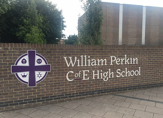 لندن: القليل من الجبن تسبب في قتل تلميذاً بالمدرسة صورة رقم 7