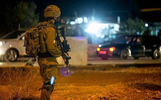 محكمة إسرائيلية تمدد اعتقال جنديين بتهمة التحرش بفلسطينيات صورة رقم 1