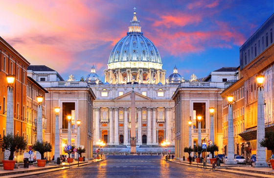 عدد سكانها أقل من ألف شخص.. تعرفوا على دولة الفاتيكان أصغر دولة في العالم صورة رقم 15