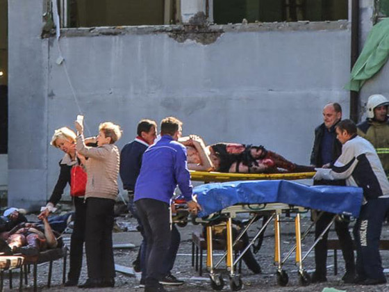 عشرات القتلى والجرحى في إطلاق نار في جامعة في شبه جزيرة القرم صورة رقم 4