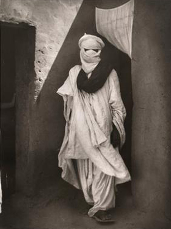 الحجاب.. رمز وفن عبر التاريخ ومتحف فيينا يعرض صور تاريخية له صورة رقم 4