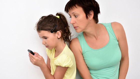  ما سبب  تفضيل الأطفال لدردشة الإنترنت بدل اللقاء المباشر؟ صورة رقم 6