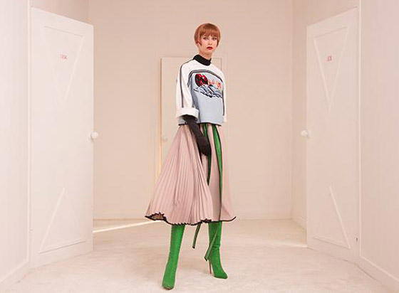 رسالة مؤثرة رائعة حملتها مجموعة أزياء جديدة من تصميم حسين بظاظا صورة رقم 6