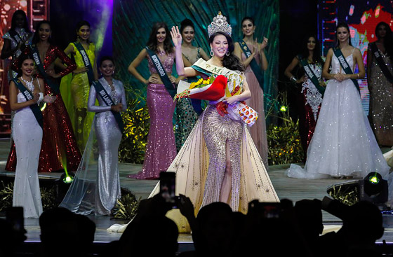 فيديو وصور: فيتنامية تفوز بلقب ملكة جمال الأرض لعام 2018 صورة رقم 3