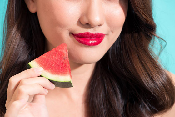 مجموعة فوائد مذهلة من البطيخ للحفاظ على جمالك صورة رقم 2