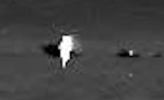 فيديو وصور لجسم لامع وناصع البياض يتنقل من مكانه على سطح المريخ! صورة رقم 8