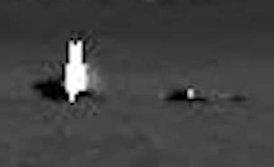 فيديو وصور لجسم لامع وناصع البياض يتنقل من مكانه على سطح المريخ! صورة رقم 9
