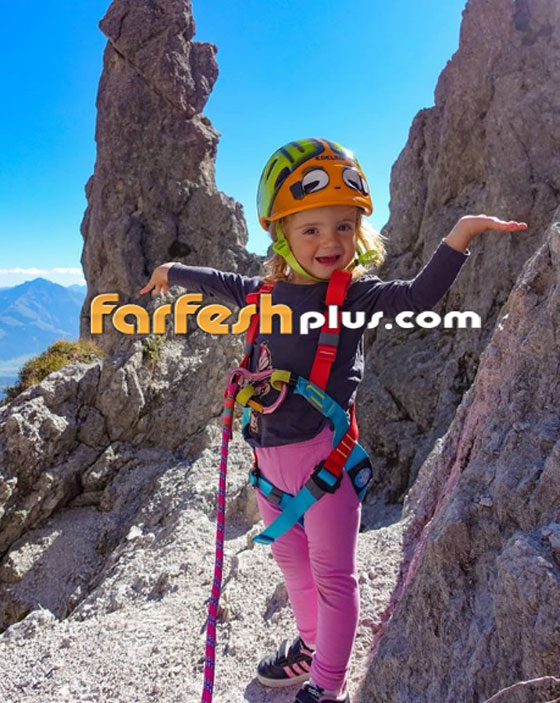  فيديو وصور متسلقة جبال تعلم أطفالها رياضة خطرة: تسلق الجبال! صورة رقم 19