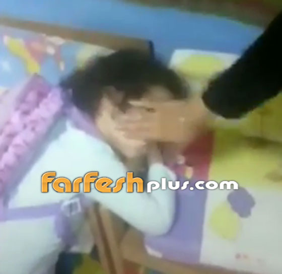 فيديو يفطر القلب: تعذيب طفلة في حضانة بمصر والسلطات تغلق الحضانة صورة رقم 8