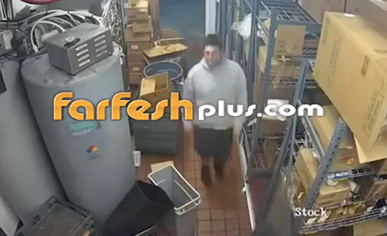 بالفيديو: أمريكية تعتدي على موظفة ماكدونالدز بسبب الكاتشب! صورة رقم 6
