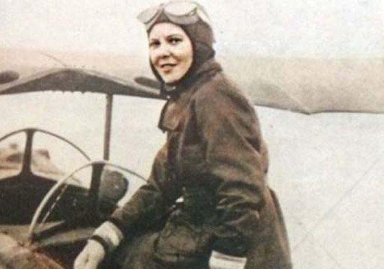 اليكم أبرز الأدوار التي لعبتها المرأة في الطيران المدني حول العالم صورة رقم 4