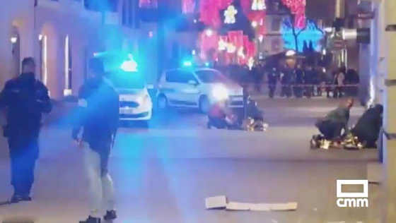 فرنسا: مقتل 3 وإصابة 12 شخصا في عملية إطلاق نار في سوق عيد الميلاد صورة رقم 1