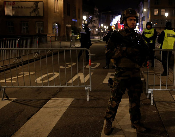 فرنسا: مقتل 3 وإصابة 12 شخصا في عملية إطلاق نار في سوق عيد الميلاد صورة رقم 24