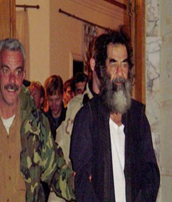 في ذكرى القبض على الرئيس العراقي صدام حسين.. شهادات عن آخر ساعاته صورة رقم 2
