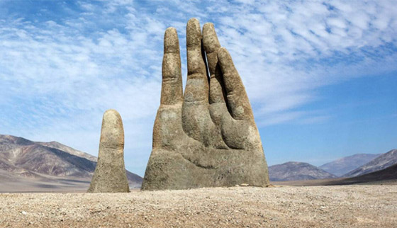 ما قصة (يد الصحراء) العملاقة التي تخرج من رمال صحراء أتاكاما؟ صورة رقم 9