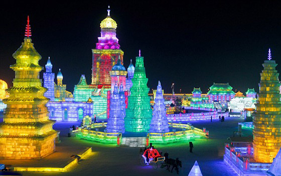 بالفيديو.. شاهدوا انطلاق مهرجان الثلج الساحر في مدينة هاربين الصينية صورة رقم 1