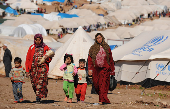 قصص مؤثرة لمعاناة اللاجئين السوريين: جوع وبرد وتحرش صورة رقم 6