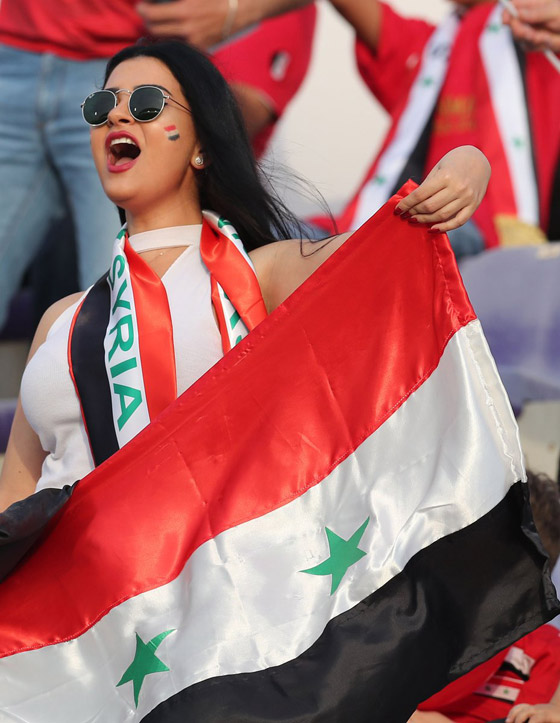 بالصور.. حسناوات كأس آسيا في الإمارات صورة رقم 26