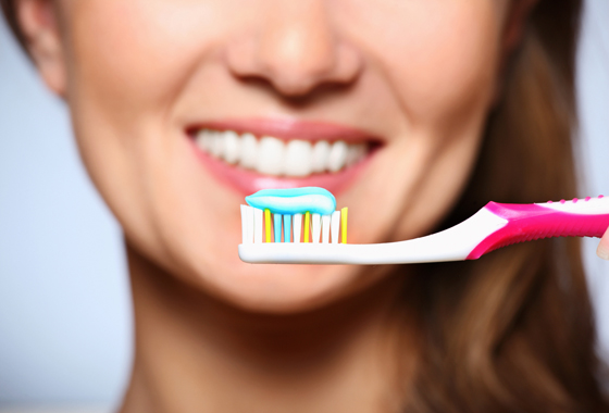 8 أطعمة عليك تنظّيف أسنانك فورا بعد أكلها... صورة رقم 9