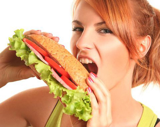 إحذروا تناول الطعام بسرعة.. قد يسبب الضرر بصحتكم صورة رقم 5