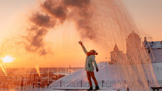 صور تحدي روسي لصنع أعمال فنية في درجة حرارة 40 تحت الصفر صورة رقم 1