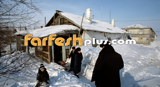 بالفيديو والصور.. اختفاء قرية روسية تحت الثلوج بشكل كامل صورة رقم 6