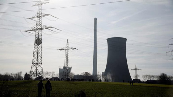 بالصور: تفجير محطة توليد طاقة ألمانية في عرض استثنائي مذهل! صورة رقم 1