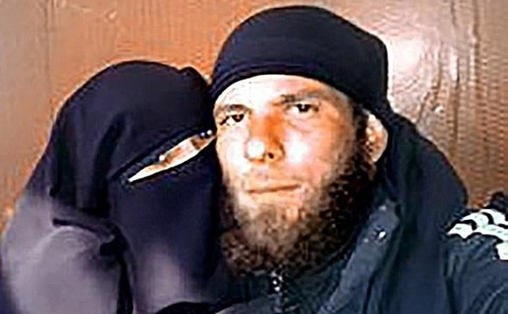 ألمانية تروي تفاصيل حياتها في داعش.. تزوّجت في غرفة تعذيب صورة رقم 2
