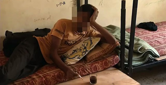 بالفيديو: الأوضاع في غزة تدفع الشباب لإدمان الترامادول صورة رقم 2