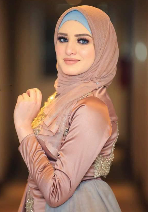بالفيديو والصور صحفية مصرية تفوز بتاج ملكة جمال المحجبات صورة رقم 5
