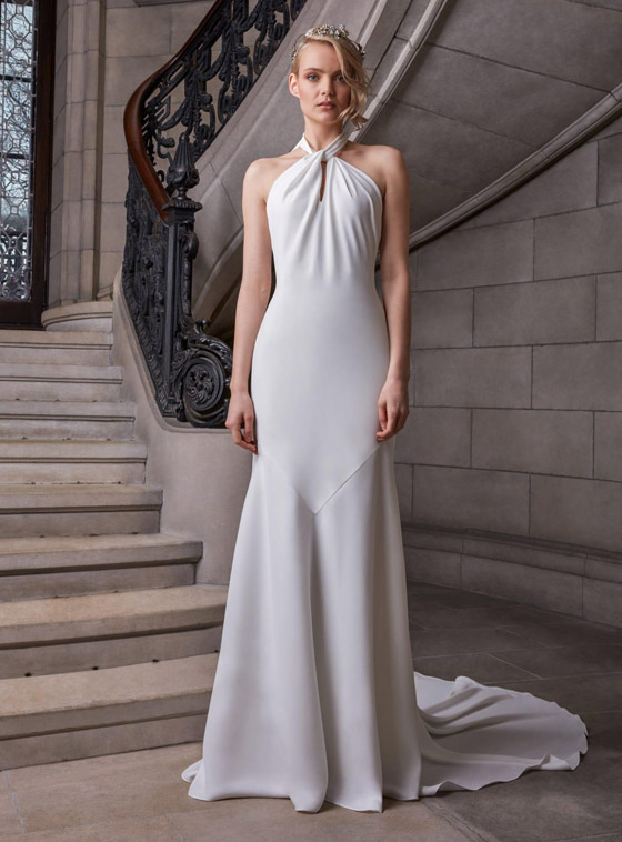 تصاميم فساتين زفاف عام 2020 تظهر تأثير ميغان ماركل القوي صورة رقم 7