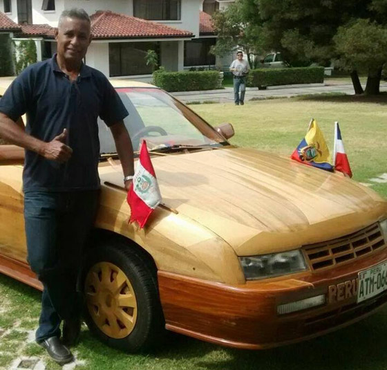 بالصور: نجار يبني سيارة بالكامل من الخشب من أجل ابنته! صورة رقم 5