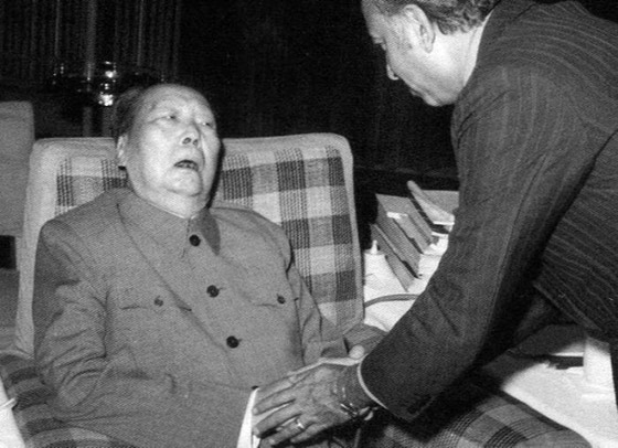 الزعيم الصيني أهان القائد السوفيتي بواسطة السباحة! ما الذي حدث؟ صورة رقم 9