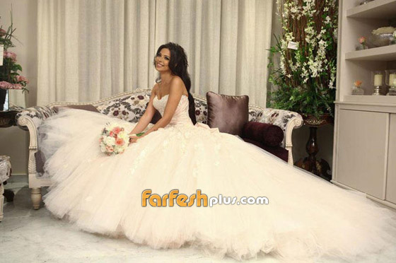 صور: نادين نجيم عروس 4 مرات خلال 7 سنوات! أي فستان زفاف ناسبها أكثر؟ صورة رقم 17